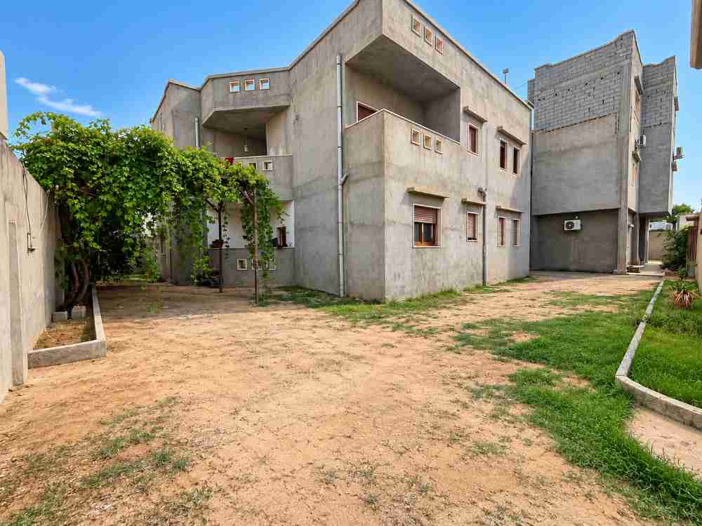 عمارة |  سكنية للبيع | طريق المشتل